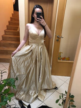 Load image into Gallery viewer, Plus size Evening Dress with High Slit prom Satin
